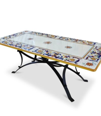 tavolo in pietra lavica ricco Deruta base Sirio