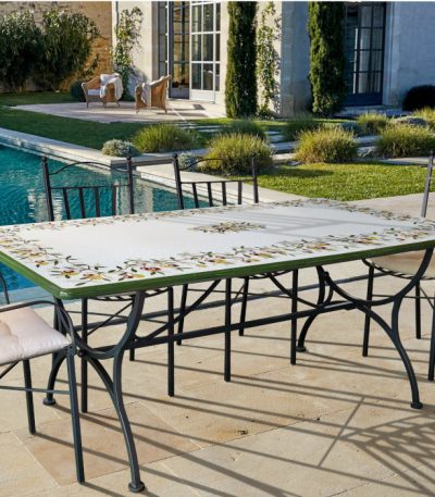 Tavolo in pietra lavica 200x100 cm Olive